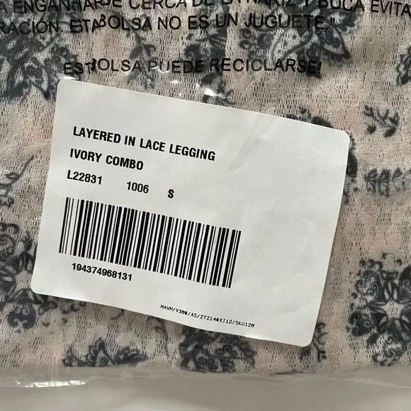 Free People Layered in Lace Stretch Legging Pants in Ivory Combo Womens Small - Picture 7 of 8